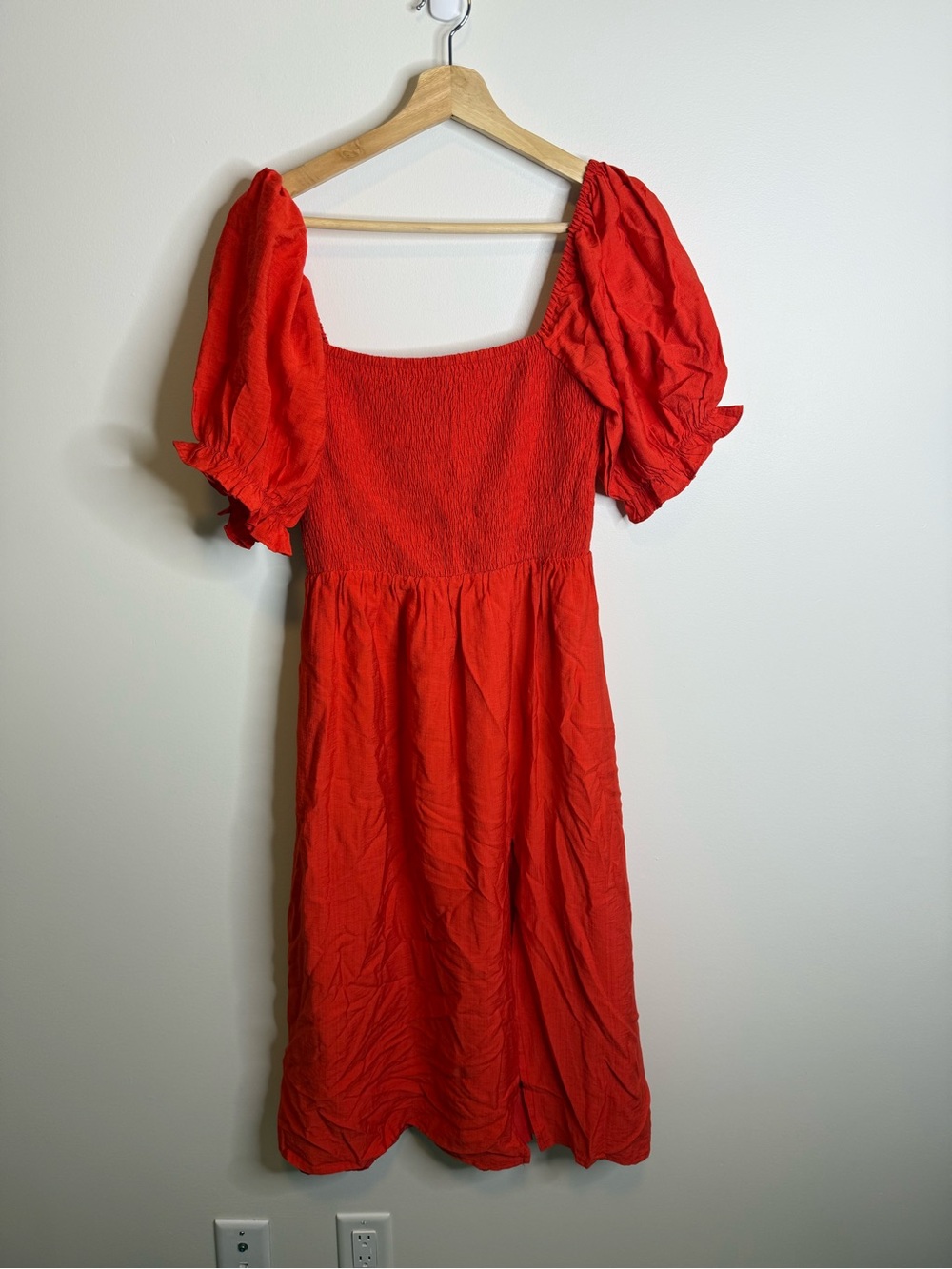 Seven wonders bree Red Puff-Sleeve Smocked Midi Dress NWT Australia size 8